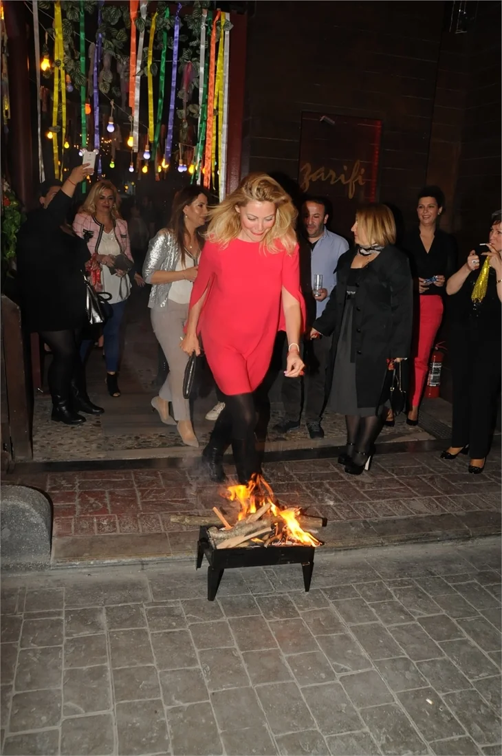 Ünlülerin Hıdırellez coşkusu