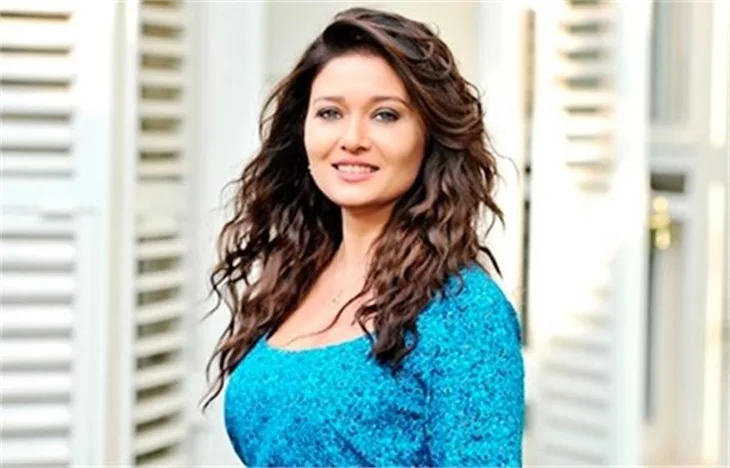 Nurgül Yeşilçay’dan Paramparça'ya imalı gönderme