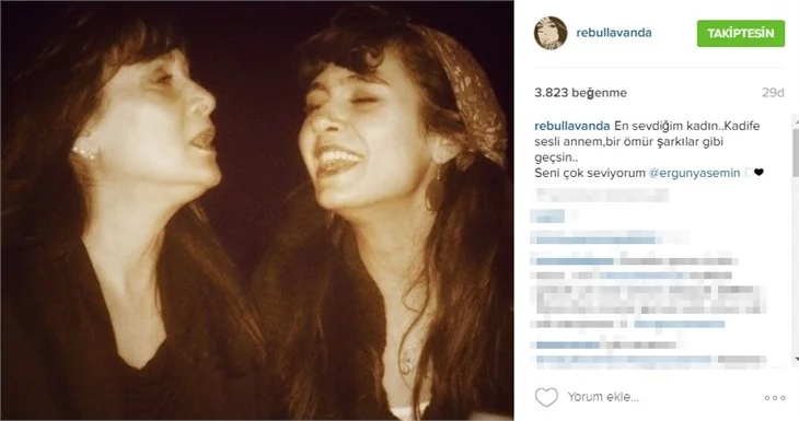 Ünlülerin Anneler Günü paylaşımları!