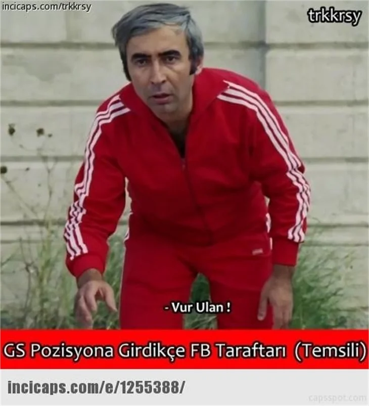 Galatasaray-Beşiktaş derbisi sonrası caps yağdı