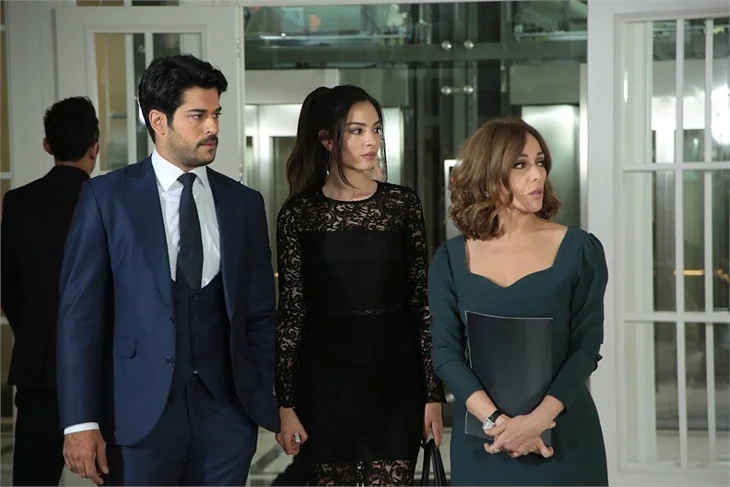 Kara Sevda'da Nihan'ın evlilik oyunu, Kemal'i öfkelendirdi!