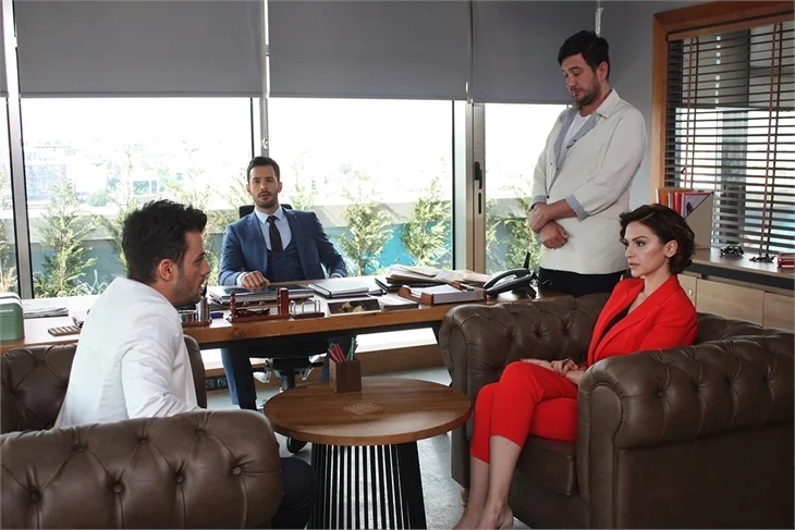 Kiralık Aşk'ta Fikret'in mektubu Ömer'in eline geçiyor!