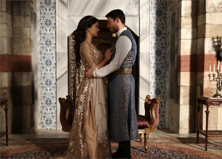Muhteşem Yüzyıl Kösem'de bir sürpriz ayrılık daha!