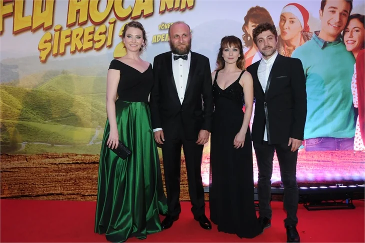 ‘Oflu Hocanın Şifresi 2, filminin galası yapıldı!