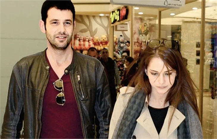 Keremcem aşkını avucunun içine aldı