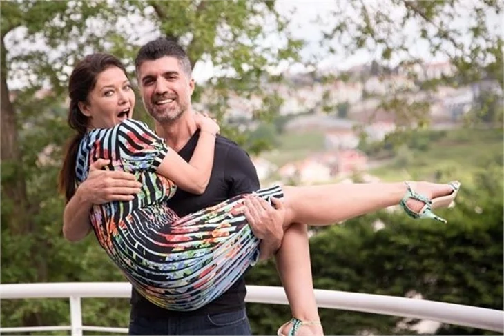 Özcan ile Nurgül de Cunda'yı seçti!