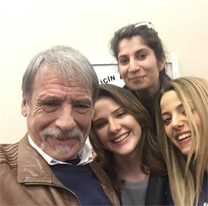 Ünlülerin set arkası halleri
