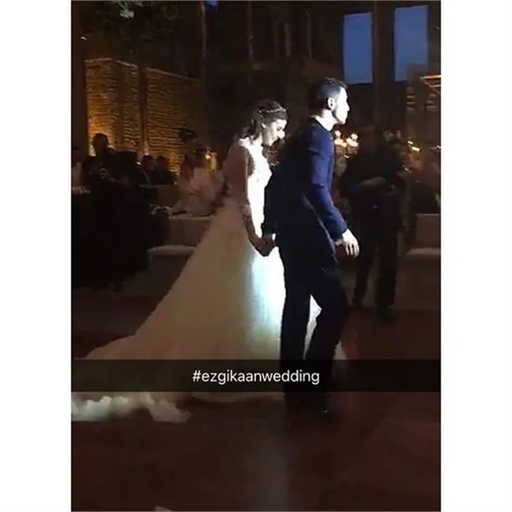 Ezgi Eyüboğlu ile Kaan Yıldırım da evlendi