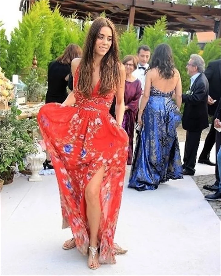 Kenan İmirzalıoğlu ile Sinem Kobal'in düğün fotoğrafları