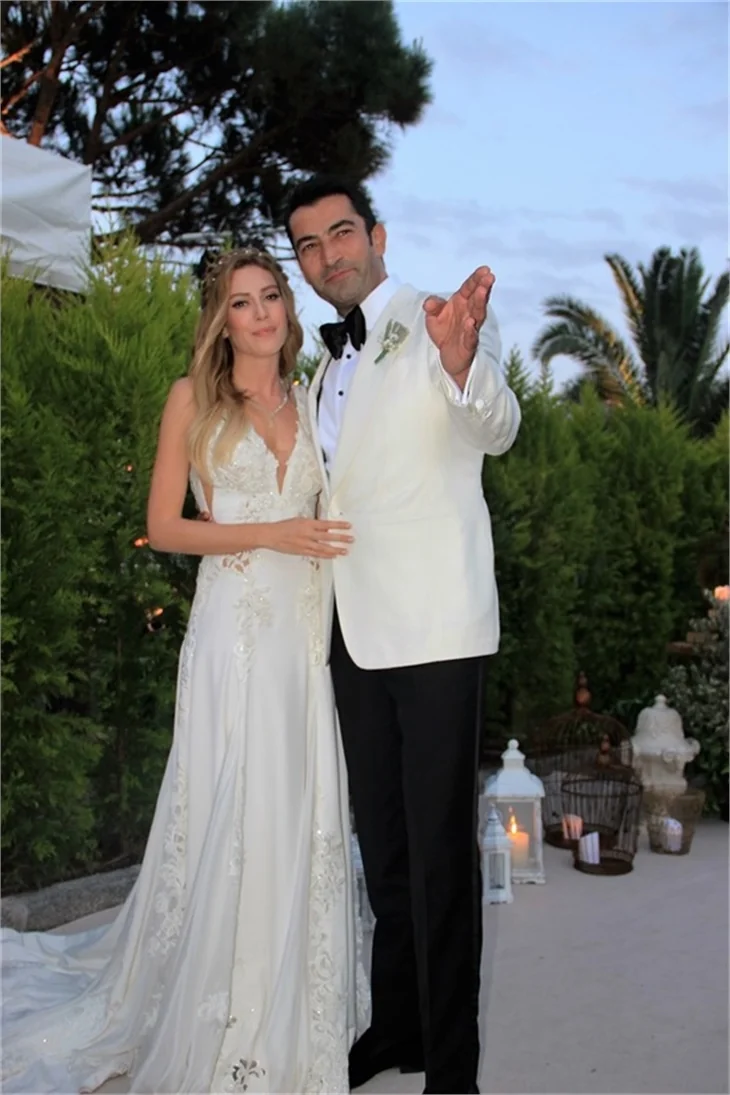 Kenan İmirzalıoğlu ile Sinem Kobal'in düğün fotoğrafları