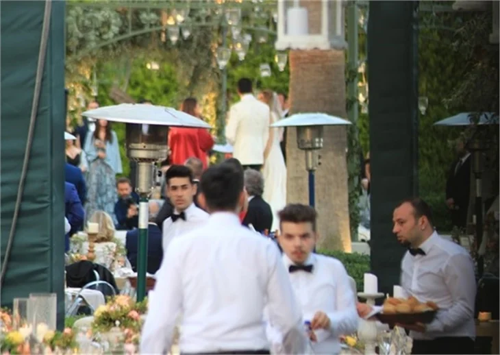 Kenan İmirzalıoğlu ile Sinem Kobal'in düğün fotoğrafları