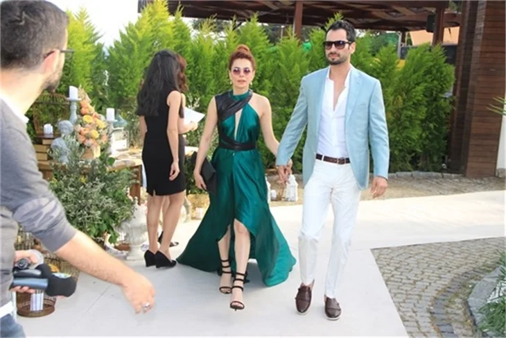 Kenan İmirzalıoğlu ile Sinem Kobal'in düğün fotoğrafları