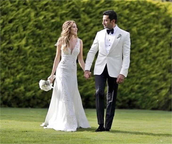 Kenan İmirzalıoğlu ile Sinem Kobal'in düğün fotoğrafları