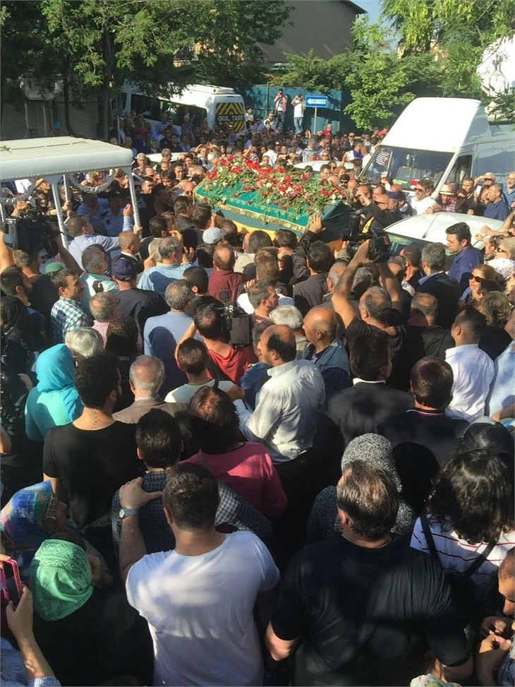 Oya Aydoğan son yolculuğuna uğurlandı!