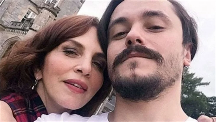 Sertab Erener ile Emre Kula arasında isim krizi yaşandı!