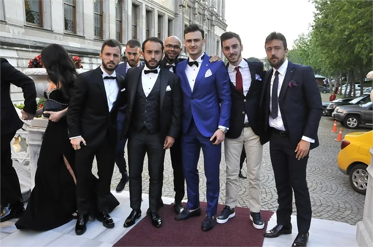 Semih Kaya ve Yasemen Saylar evlendi! Düğün ünlü akınına uğradı!