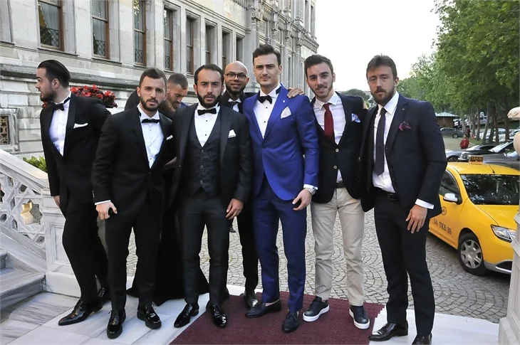 Semih Kaya ve Yasemen Saylar evlendi! Düğün ünlü akınına uğradı!