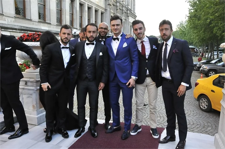 Semih Kaya ve Yasemen Saylar evlendi! Düğün ünlü akınına uğradı!