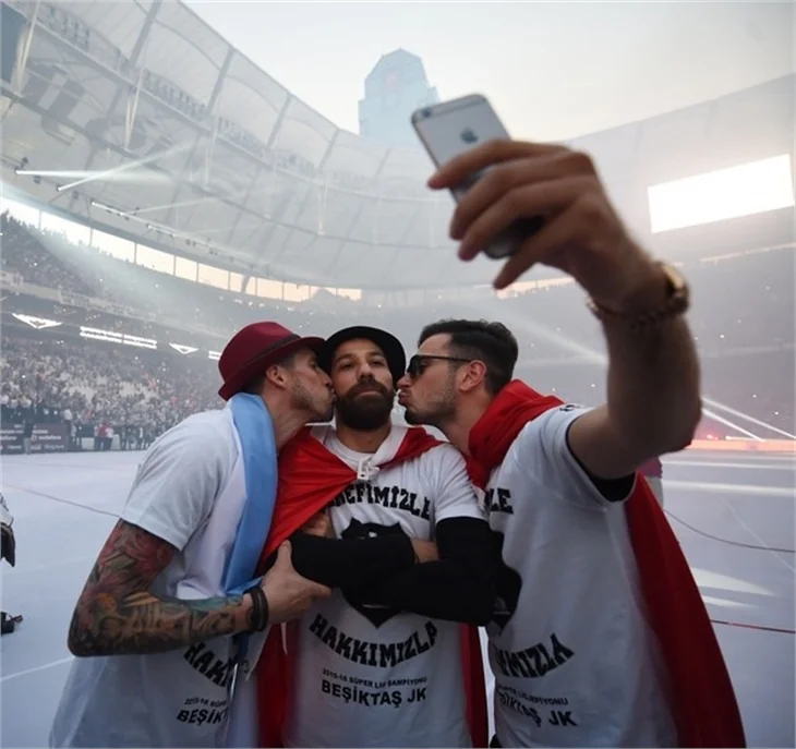 Beşiktaş şampiyonluk kupasına kavuştu!