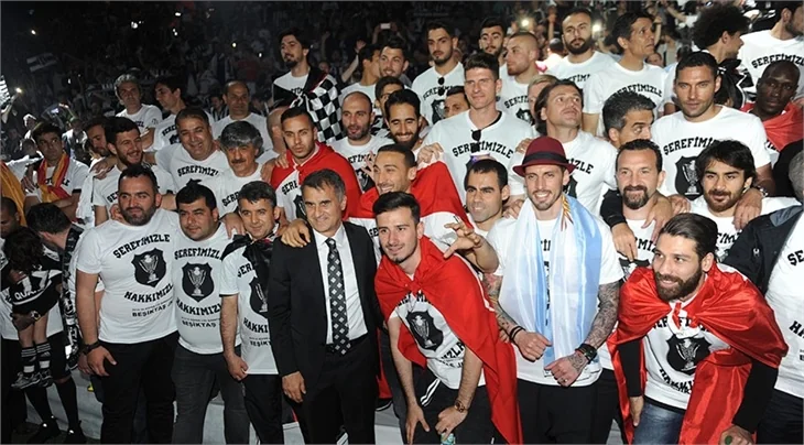 Beşiktaş şampiyonluk kupasına kavuştu!