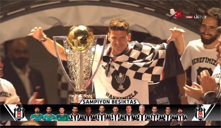 Beşiktaş şampiyonluk kupasına kavuştu!