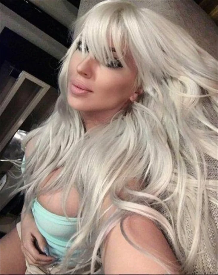 Jelena Karleusa şampiyonluk kutlamasında
