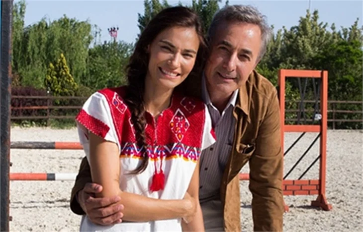 Saadet Işıl Aksoy'dan 'Kördüğüm' teşekkürü!