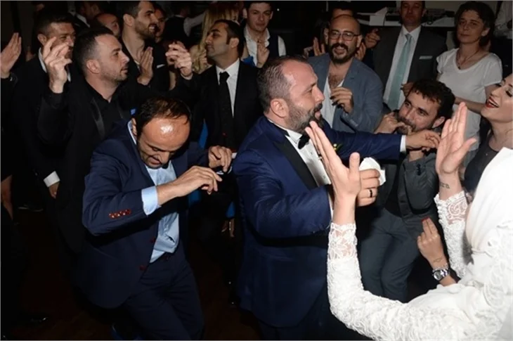 Oyuncu Erdem Baş ile Selvet Su evlendi