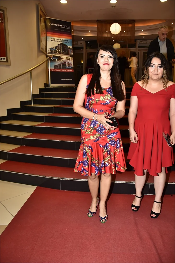 Cumhuriyet enlerini seçti
