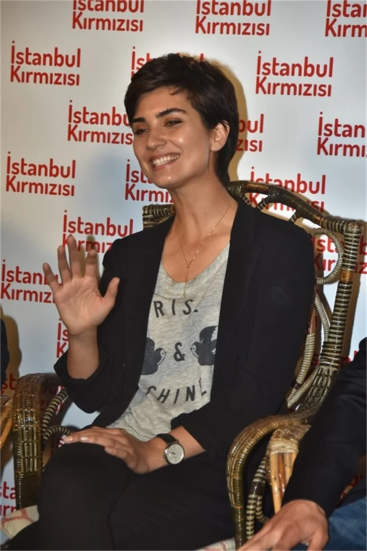 Dev kadro basın karşısında!