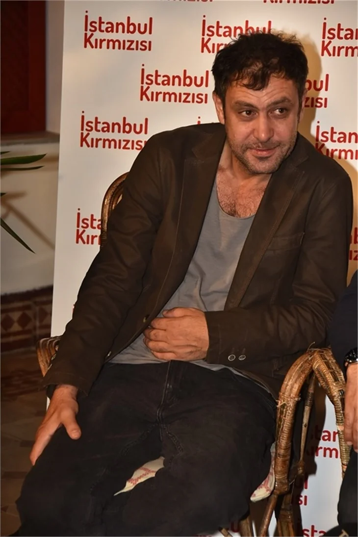 Dev kadro basın karşısında!