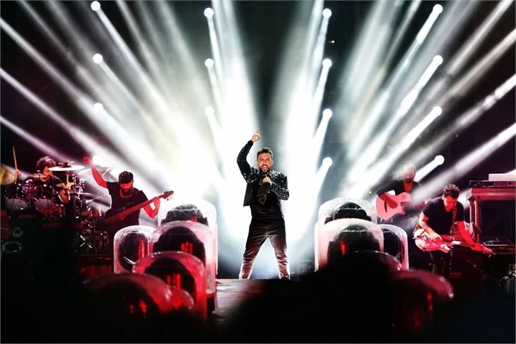 Megastar Tarkan'dan özel teşekkür!