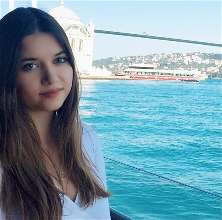 Özcan Deniz'in yeni keşfi