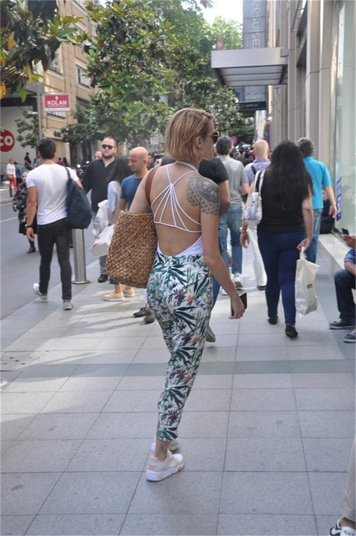 Didem Soydan'ın alışveriş kıyafeti