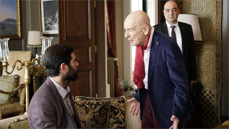 Kördüğüm 22. yeni bölümde Naz ile Eylül karşı karşıya geliyor