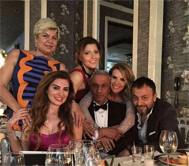 Mesut Akusta ve Şafak Özbir evlendi
