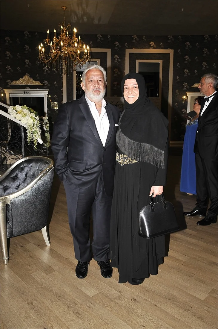 Mesut Akusta ve Şafak Özbir mutluluğa "Evet" dediler!