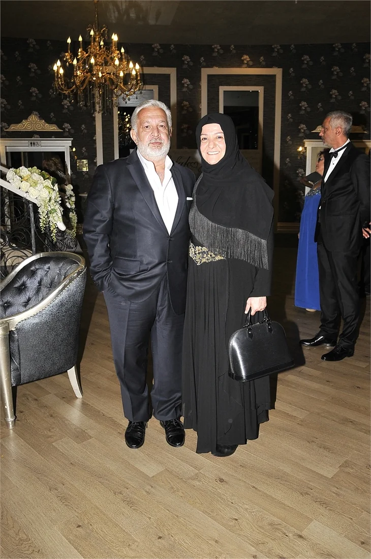 Mesut Akusta ve Şafak Özbir mutluluğa "Evet" dediler!
