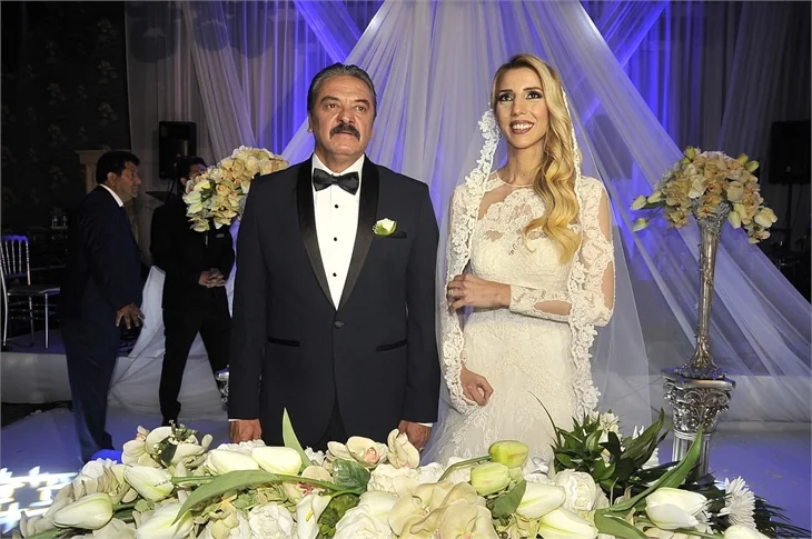 Mesut Akusta ve Şafak Özbir mutluluğa "Evet" dediler!