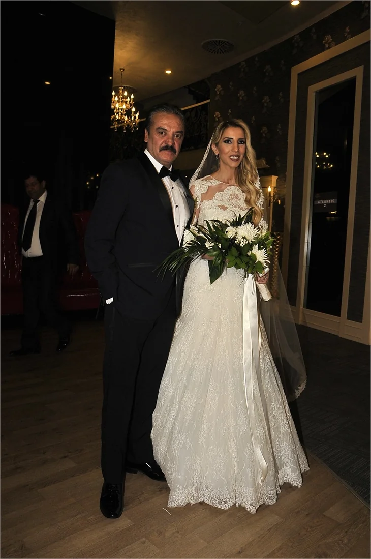 Mesut Akusta ve Şafak Özbir mutluluğa "Evet" dediler!