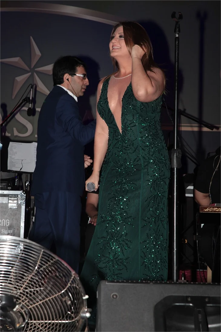 Sibel Can, Kıbrıs'a taşınıyor!