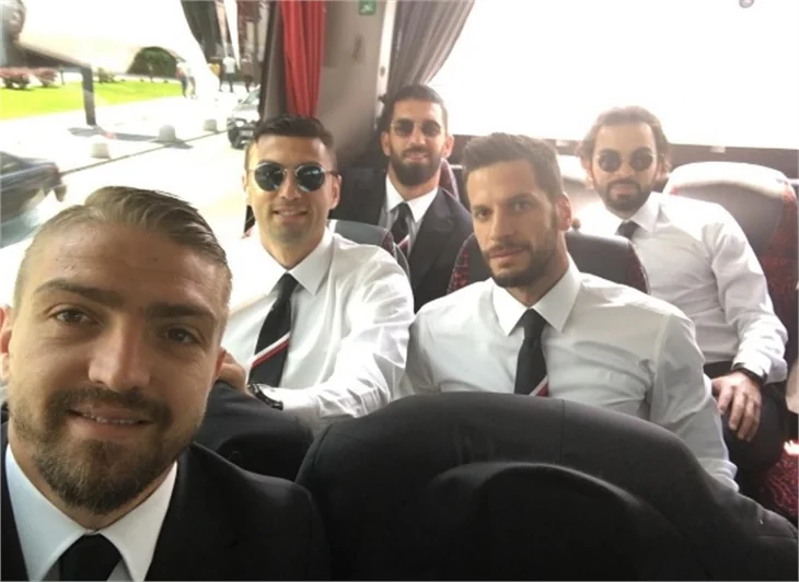 Milliler, Fransa'ya geçti