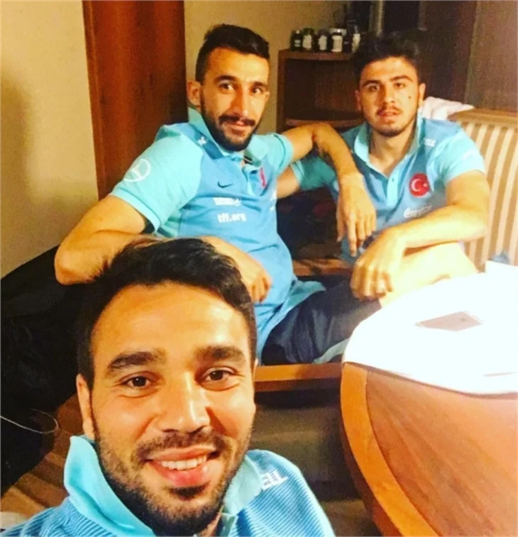 Milliler, Fransa'ya geçti