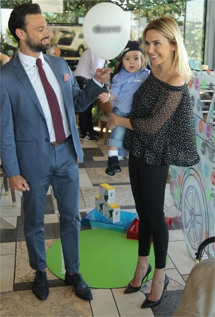 Ece Erken'in oğlu büyüdü