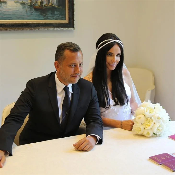 Gülşen ile Ozan Çolakoğlu'nun nikah töreninden ilk fotoğraflar