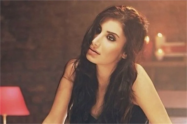 İrem Derici aşkını ilan etti!