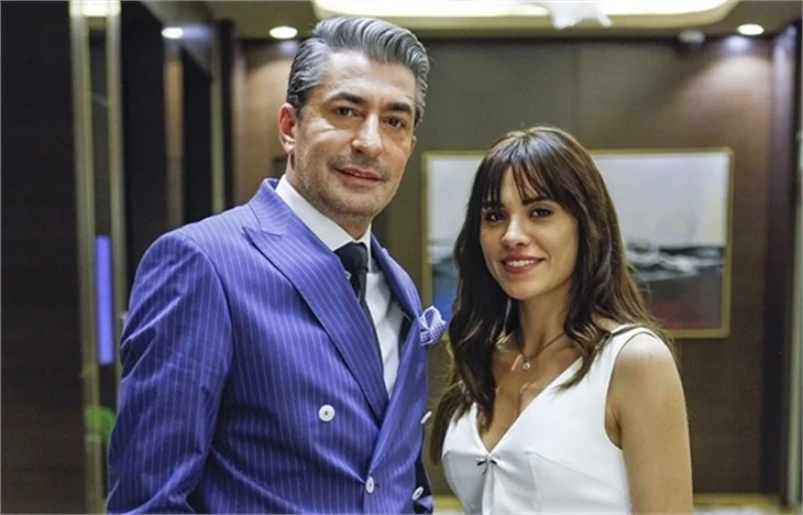 Şükran Ovalı Paramparça'dan ayrıldığını açıkladı