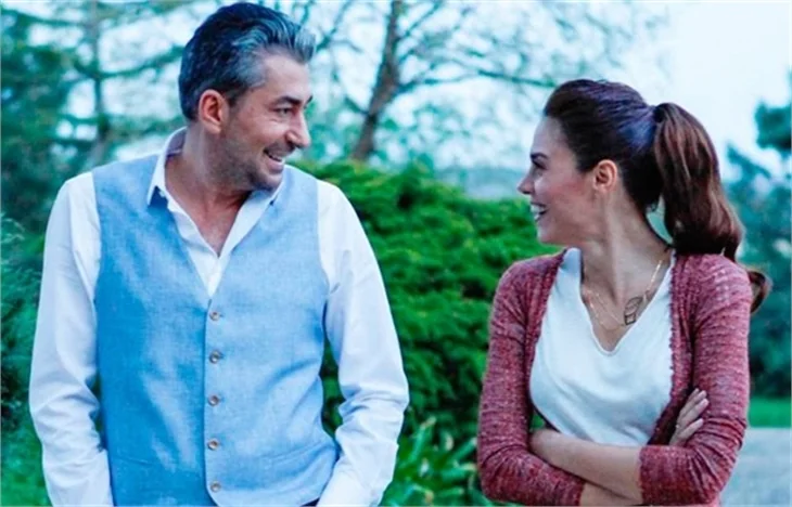 Şükran Ovalı Paramparça'dan ayrıldığını açıkladı