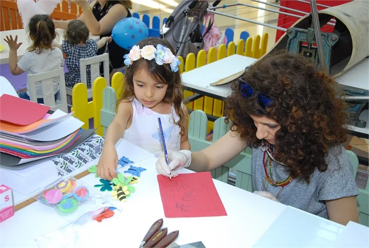 Ünlü anneler çocuklarıyla birlikte babaları için bir araya geldi!