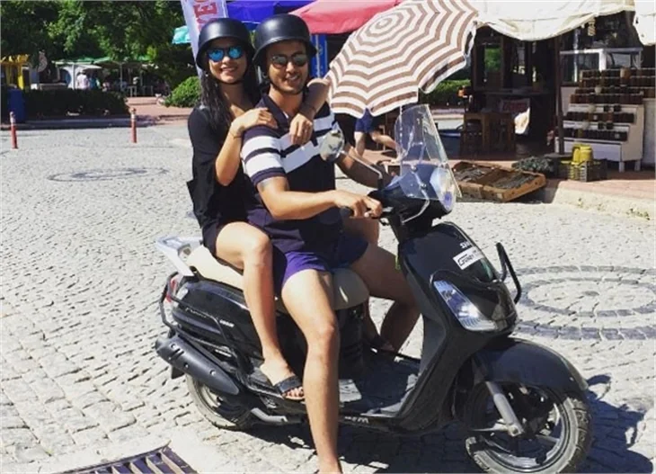 Kara Sevda'nın Zeynep'i Hazal Filiz Küçükköse aldığı evlilik teklifini anlattı